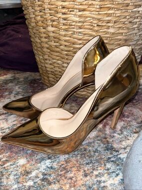 SHE&IN Metallic Gold Pointed Stiletto Pumps